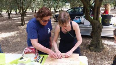 This is how you make Orecchiette!