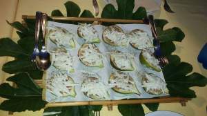 Figs with caccia ricotta cheese and black pepper