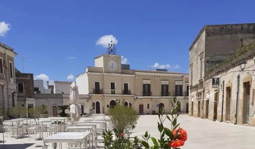 Piazza-san-vito-dei-normanni