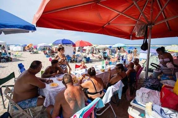 Everything but the kitchen&nbsp;sink!